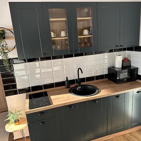 Sky Lux Apartmani Surčin Dış mekan fotoğraf